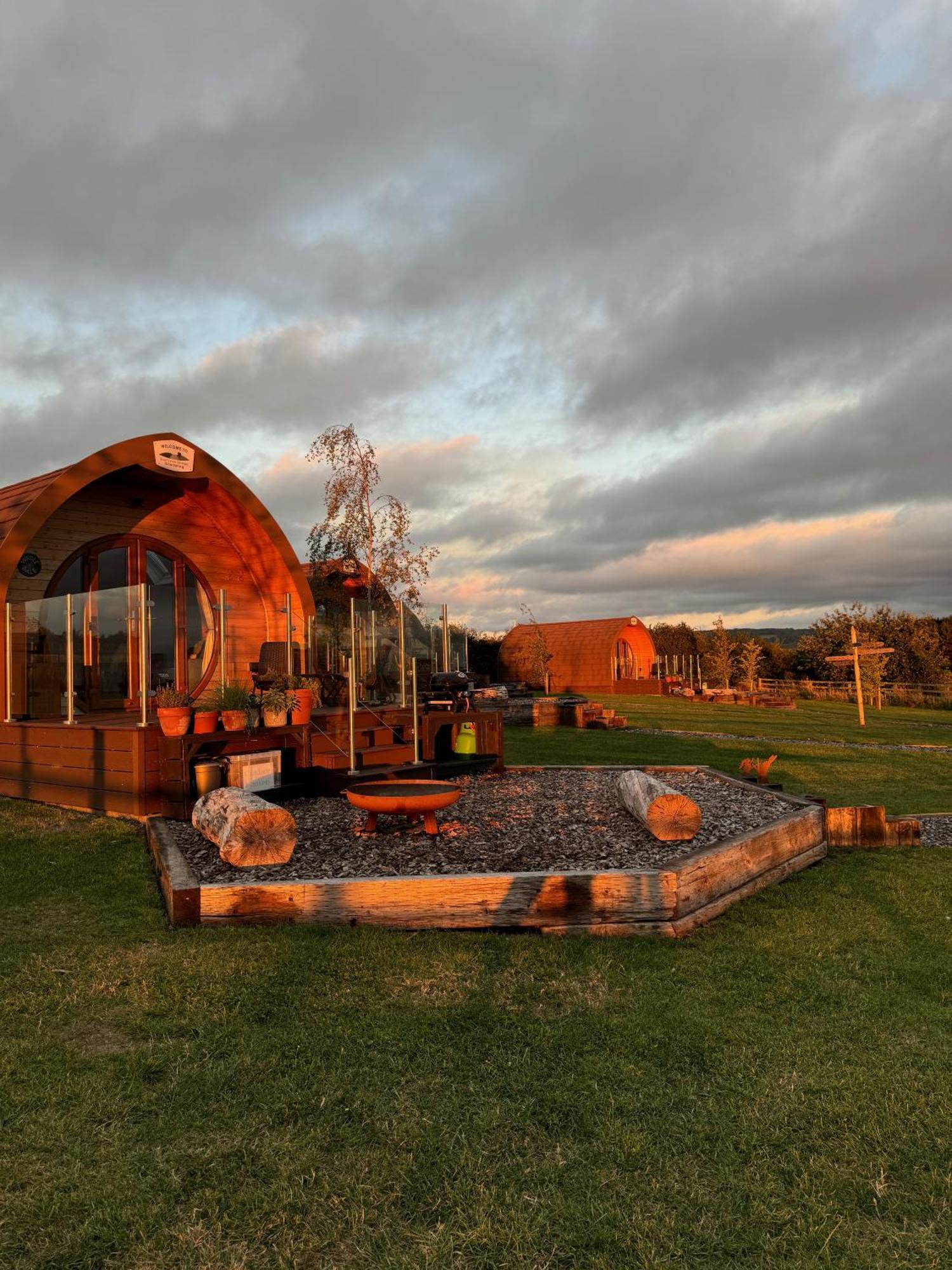 Mingle Dale- Bugthorpe Grange Glamping Βίλα Στάμφορντ Μπριτζ Εξωτερικό φωτογραφία